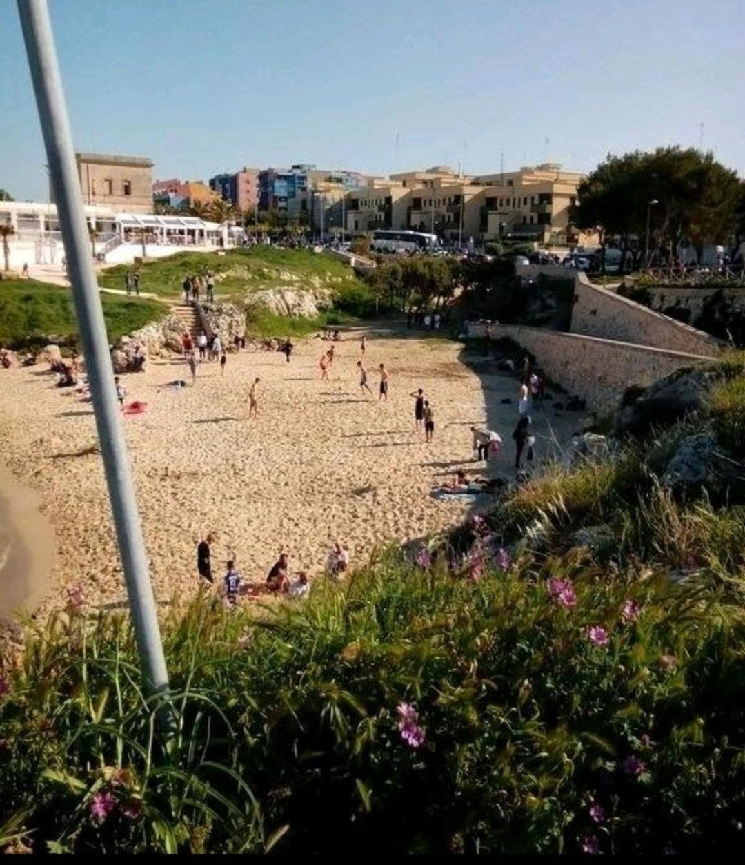 مبيت وإفطار مونوبولي Da Luigi Locazioni Brevi Turistiche المظهر الخارجي الصورة